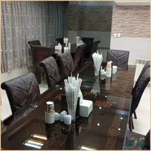 رستوران و بیرون بر یزدان