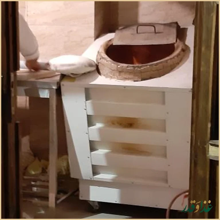 رستوران شور کولی