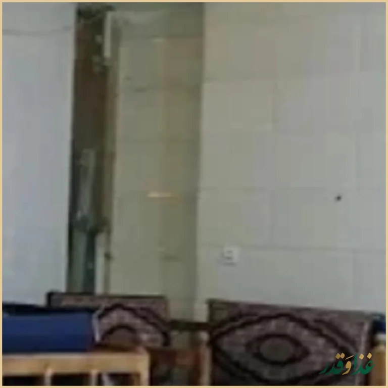 کبابی امت نان داغ کباب داغ