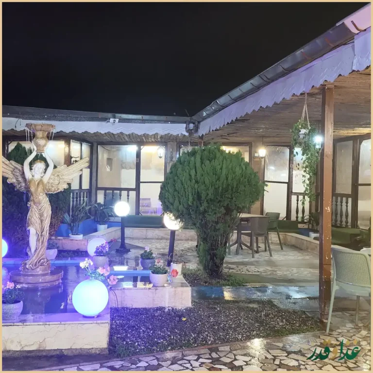 کافه رستوران موما