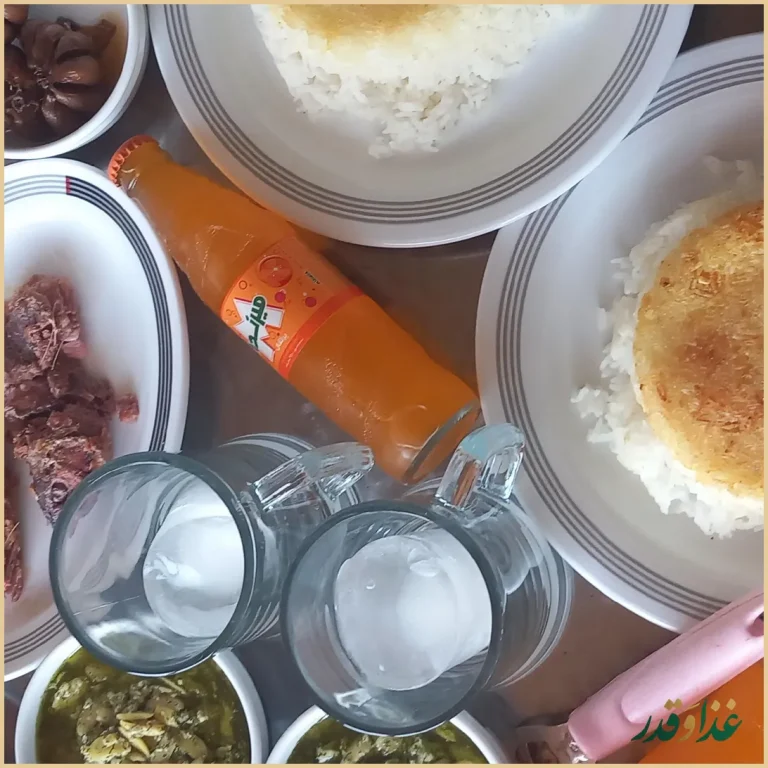 رستوران سیاه کولی