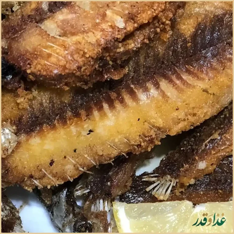 رستوران روبار کنار