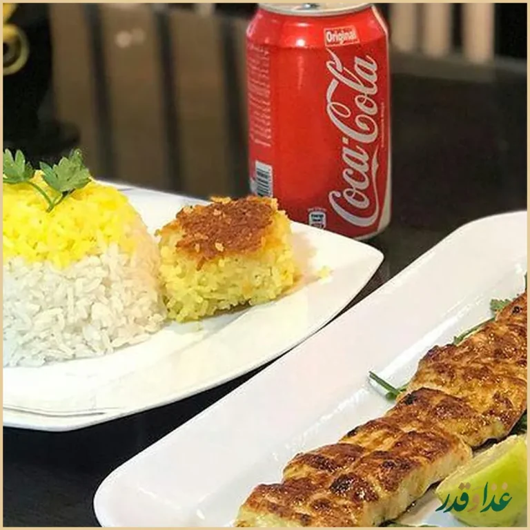 رستوران میزبان