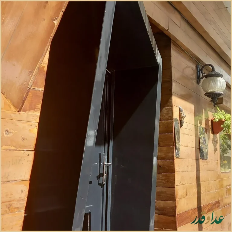 کافه رستوران لیان