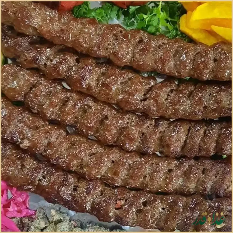 کافه سنتی شبهای بی نظیر